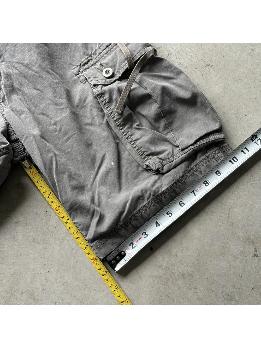 J.Crew Cargo Shorts Gray Size 33 Waist
